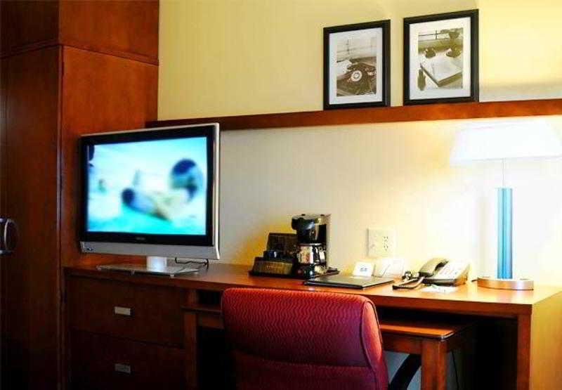 Courtyard By Marriott San Antonio North Stone Oak At Legacy Quarto foto